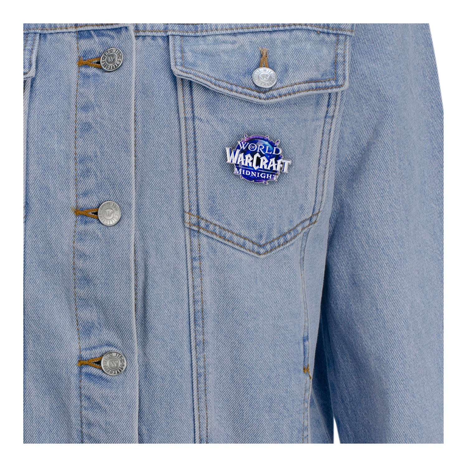 Spilla di mezzanotte di World of Warcraft - Vista frontale sulla giacca di jeans