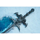 World of Warcraft Frostmourne Premium Replica - Vista ravvicinata dell'elsa della spada